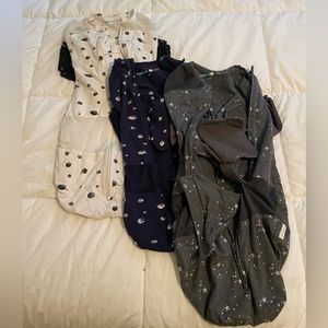 Lot of 4 Happiest Baby Swaddle Sleep Sack - 2 large, 1 medium, 1 small